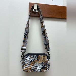 Lug Coupe Convertible Crossbody Bag Lilly Gray Pattern EUC